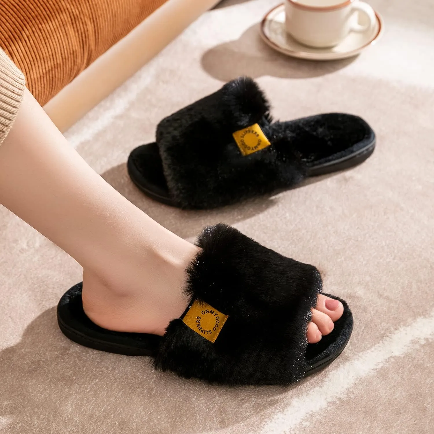 Onmygogo Indoor Slippers for Women Open Toe with Memory Foam, Soft Faux Fur Nonslip House Slippers